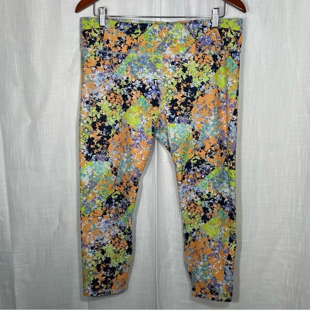 Fabletics Powerhold Multicolor Paint Splatter Cropped Leggings